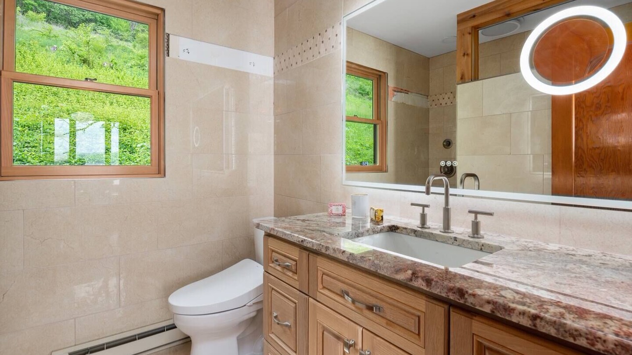 Photo of Bathroom in Nauvoo