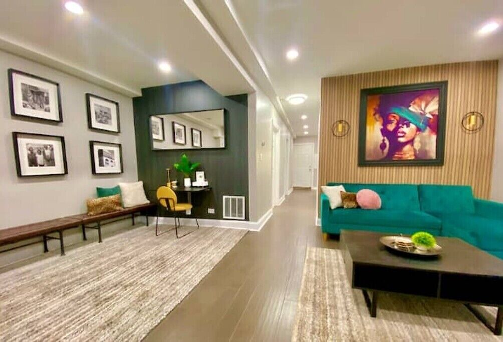 Photo of Livingroom in Bronzeville