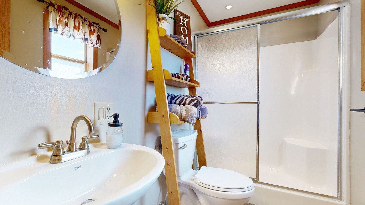 Photo of Bathroom in Murphysboro