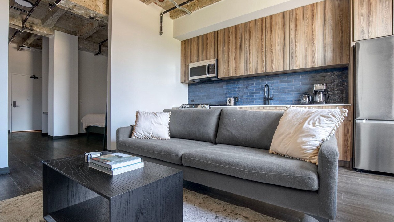 Photo of Livingroom in Near West Side