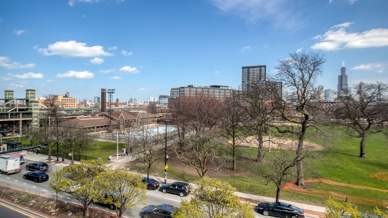 Photo of Others in Near West Side