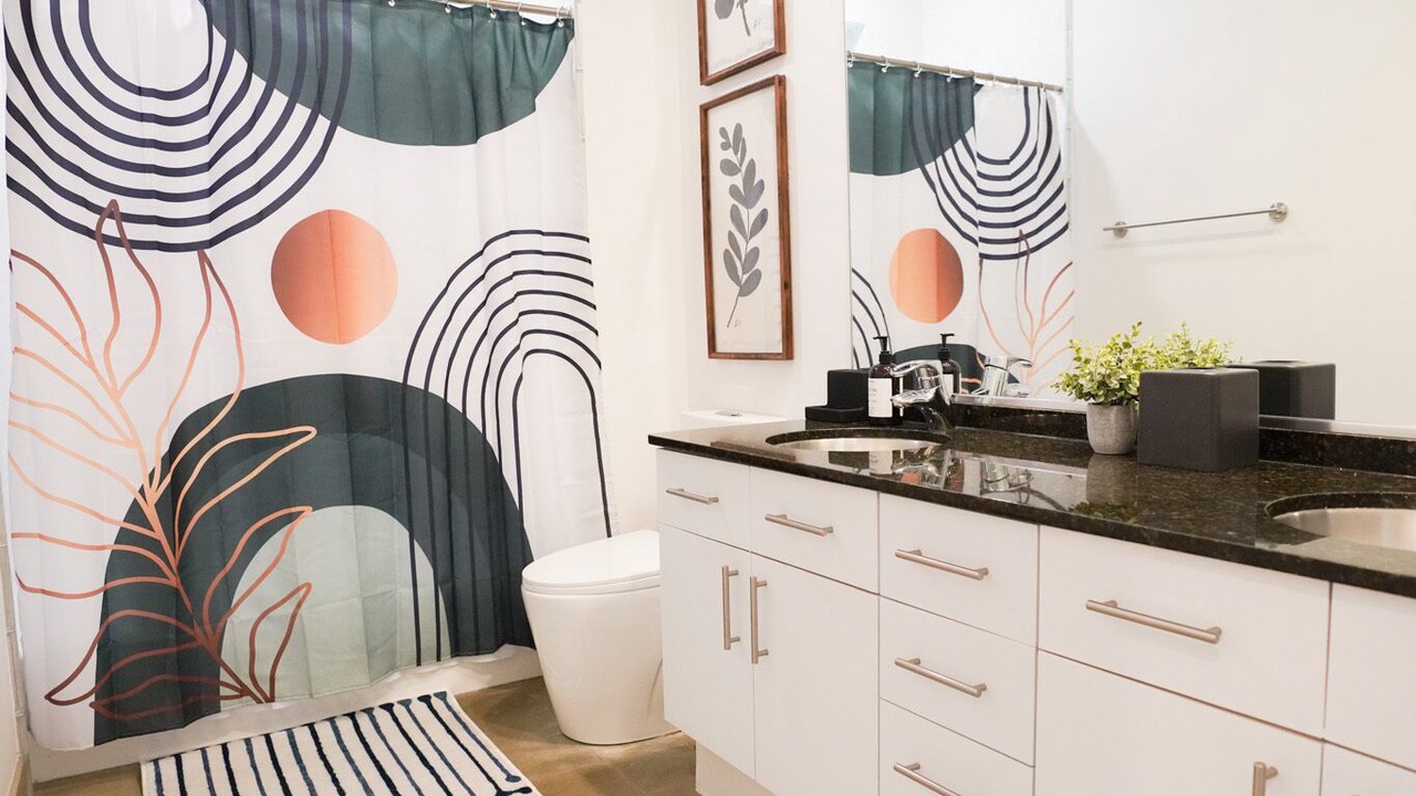 Photo of Bathroom in Wicker Park