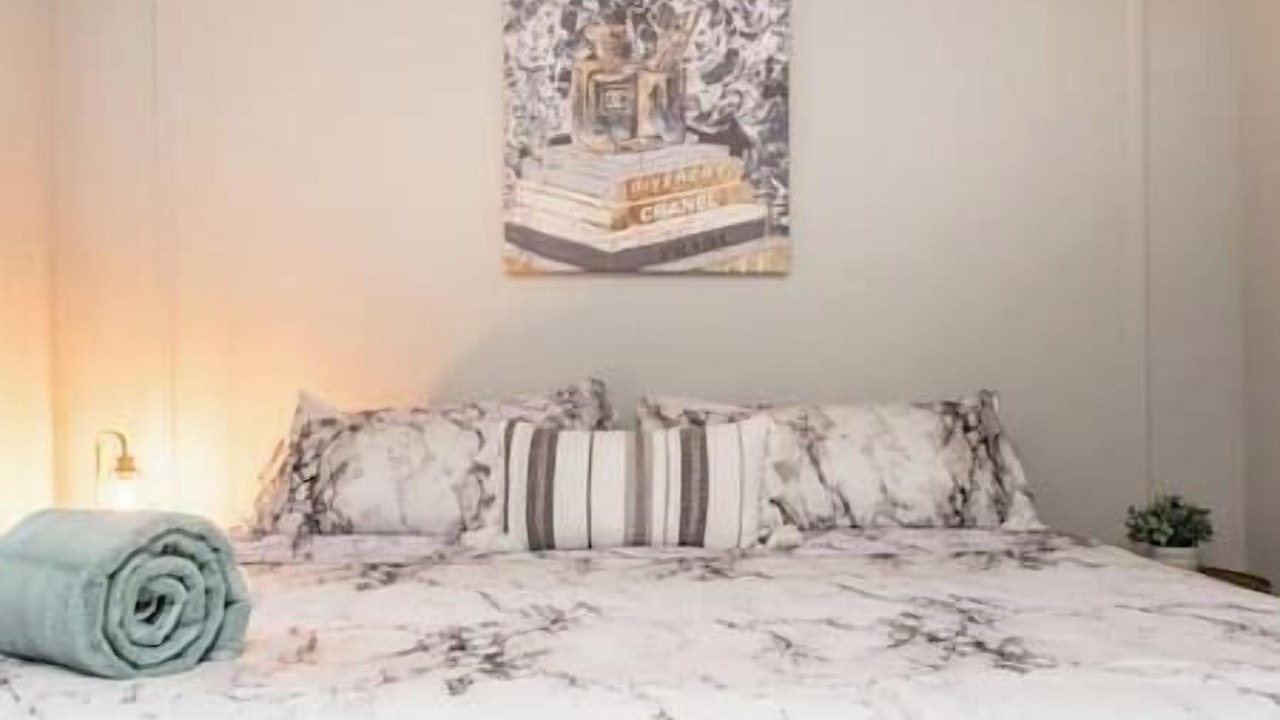 Photo of Bedroom in Streeterville