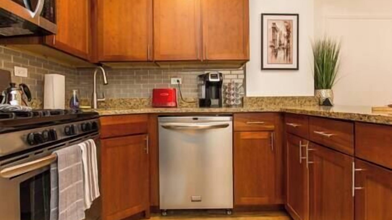 Photo of Kitchen in Streeterville