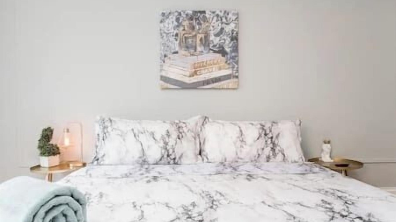 Photo of Bedroom in Streeterville