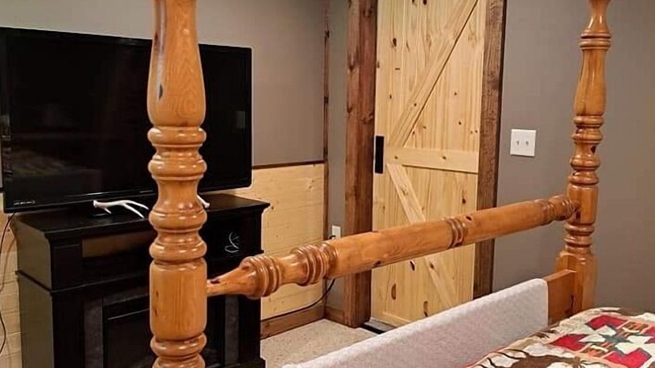 Photo of Bedroom in Marshall