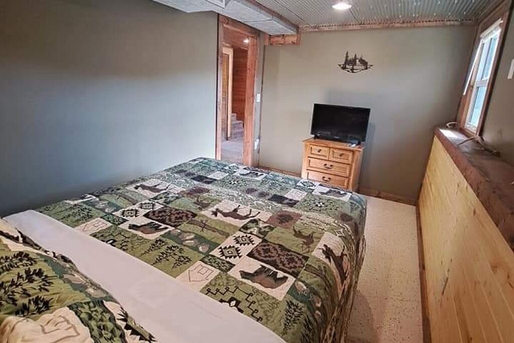 Photo of Bedroom in Marshall