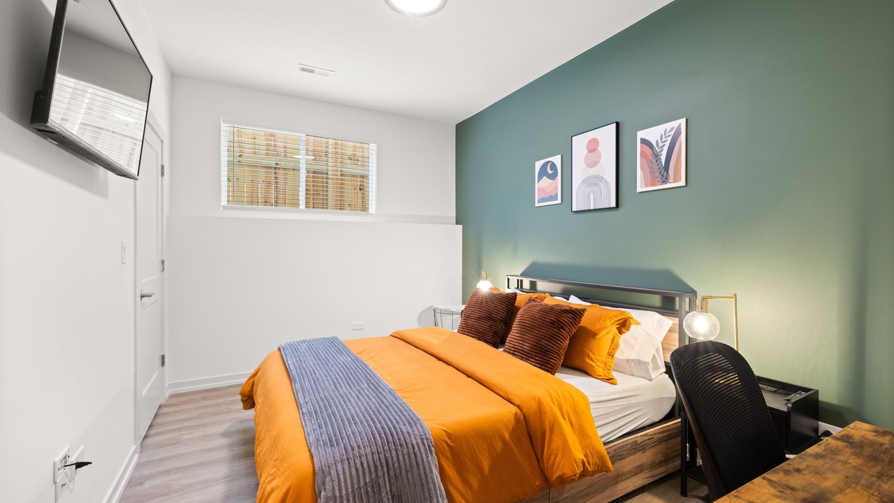 Photo of Bedroom in Woodlawn
