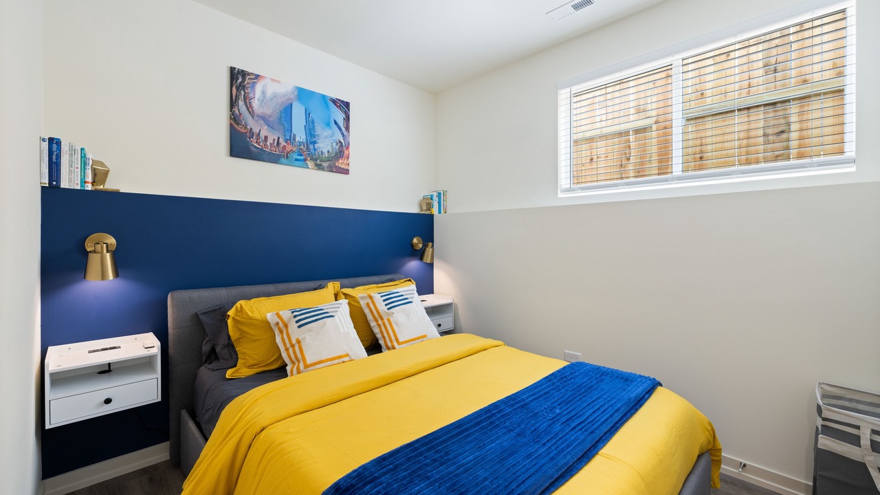 Photo of Bedroom in Woodlawn