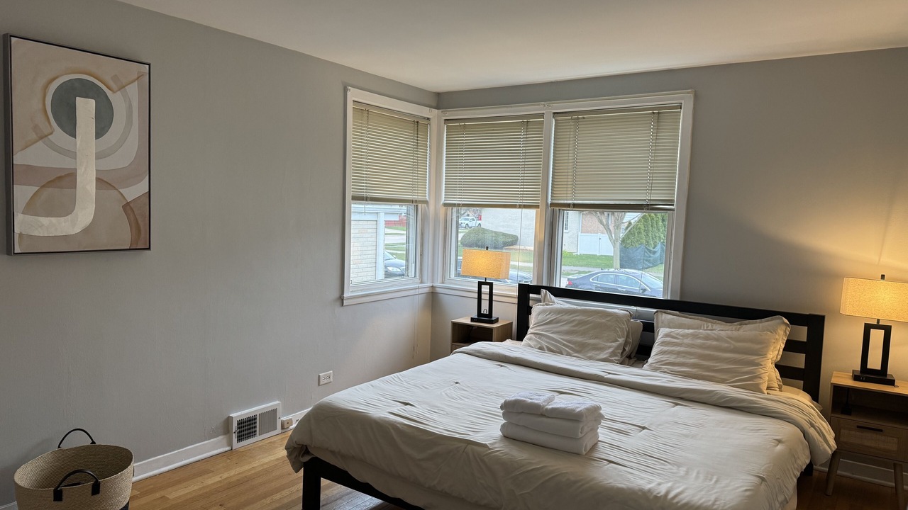 Photo of Bedroom in Skokie
