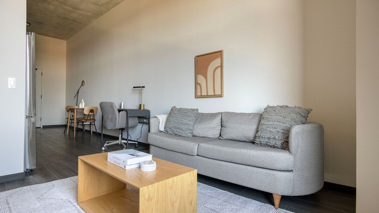 Photo of Livingroom in Near West Side
