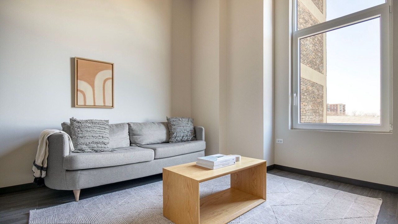 Photo of Livingroom in Near West Side