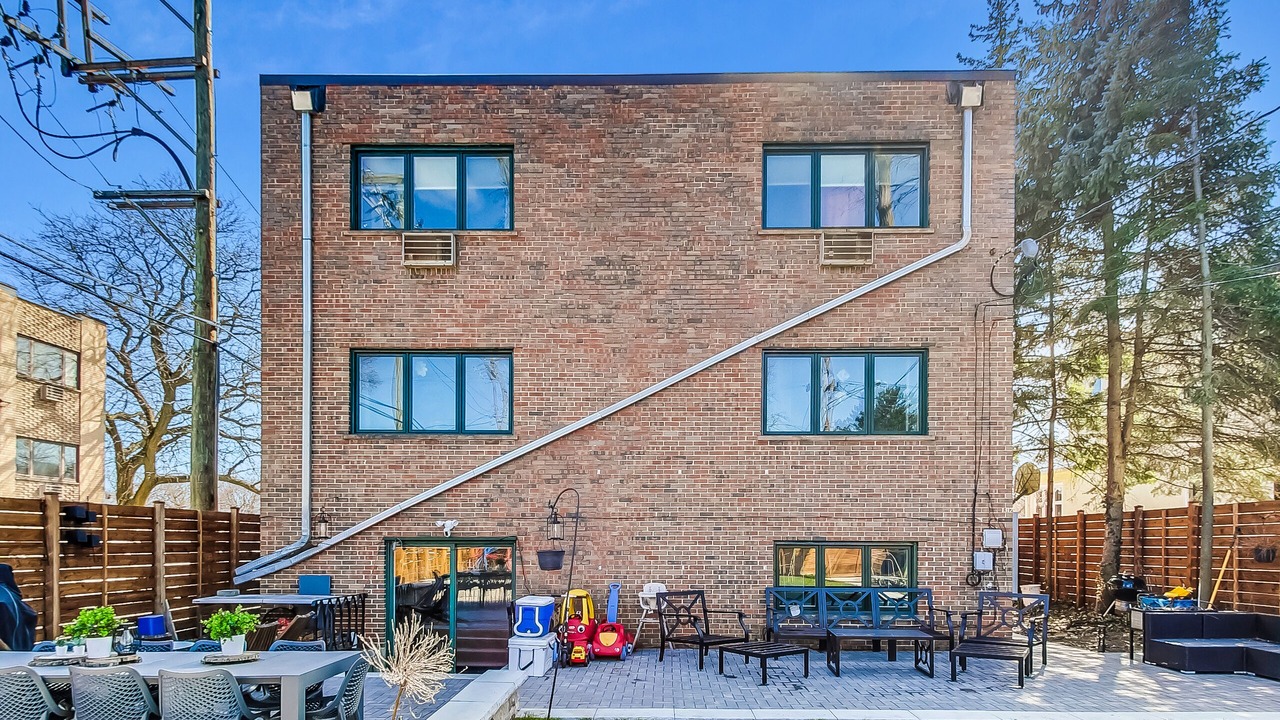 Photo of Outdoor in Evanston