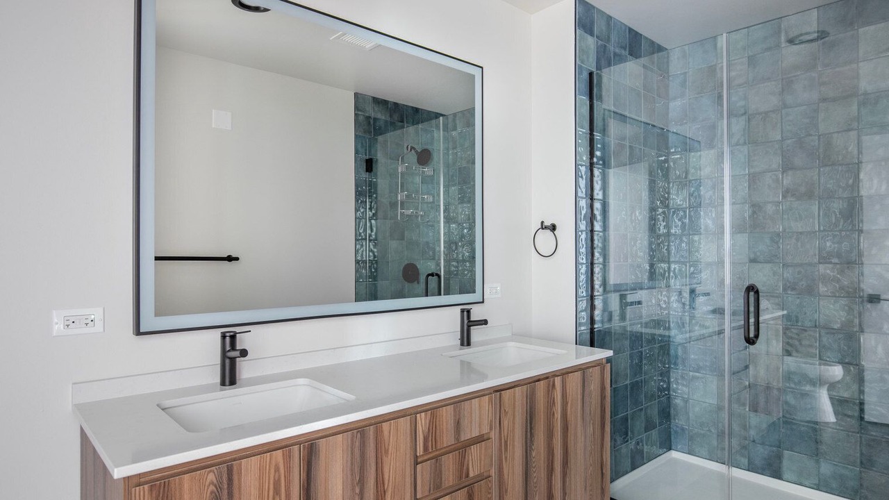 Photo of Bathroom in Near West Side