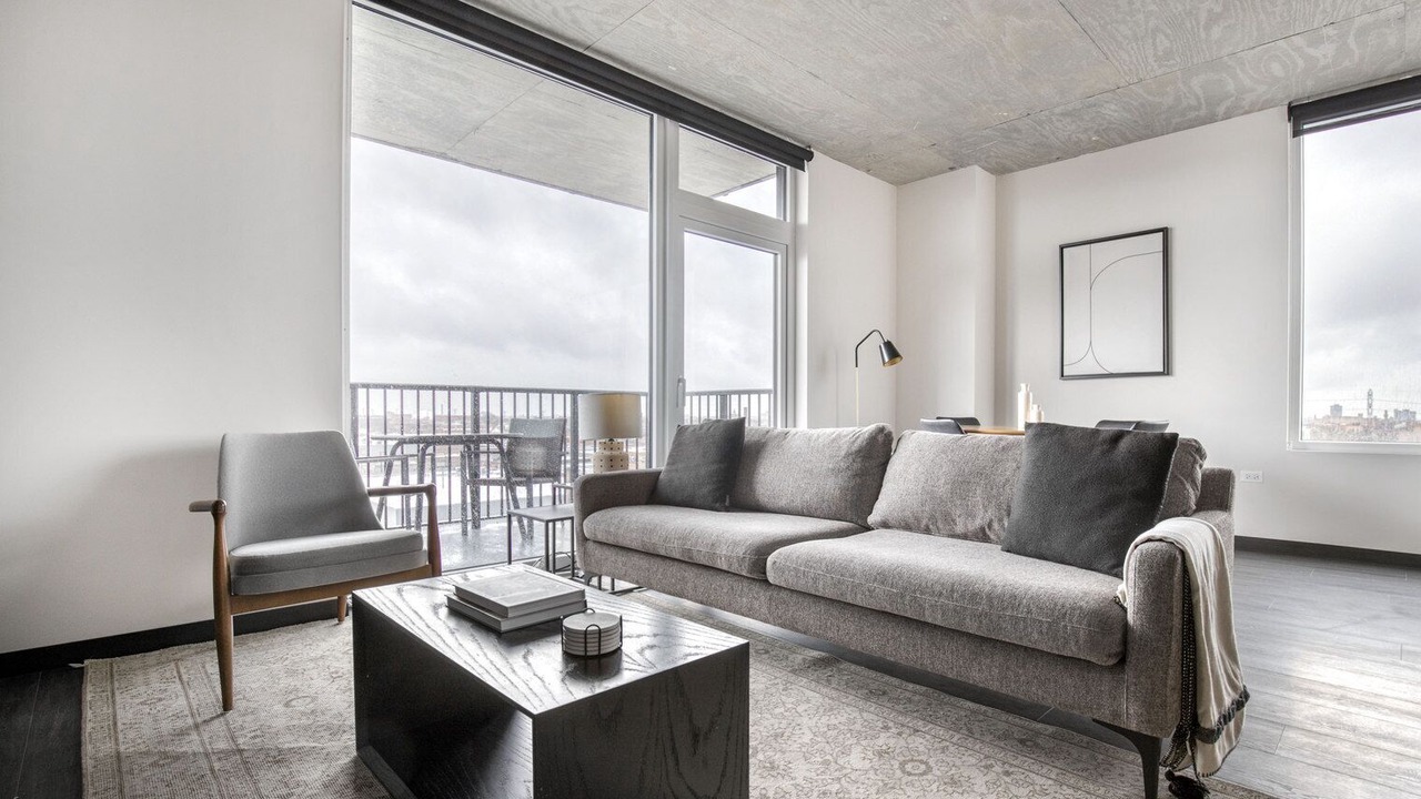 Photo of Livingroom in Near West Side