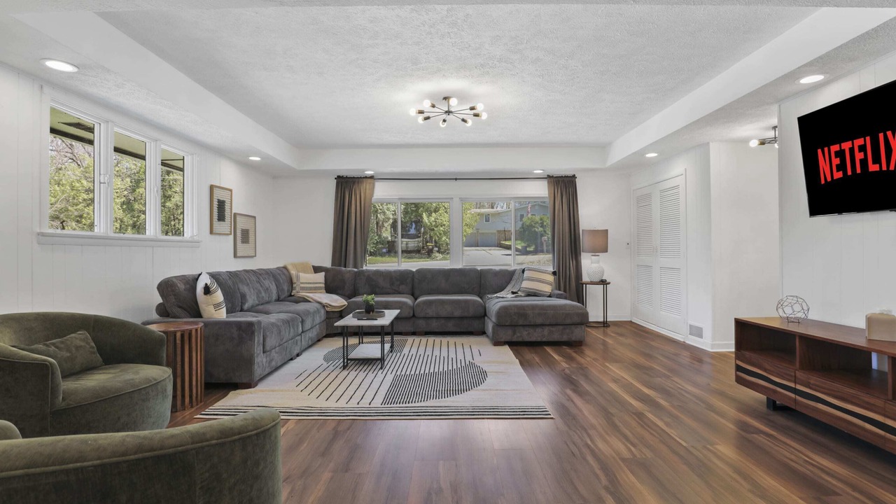 Photo of Livingroom in Loves Park