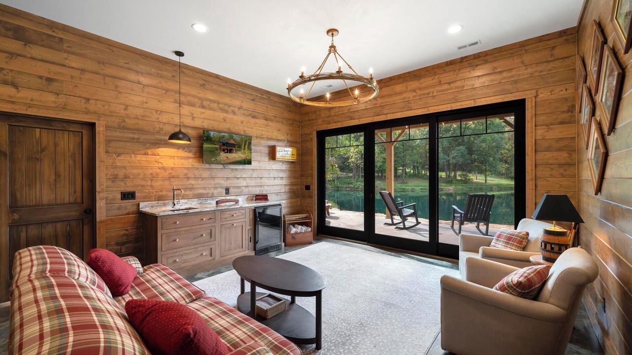 Photo of Livingroom in Elizabeth