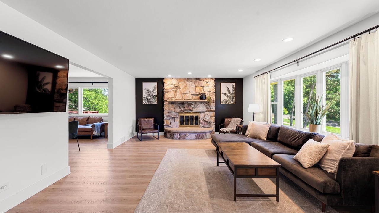 Photo of Bedroom in Bensenville