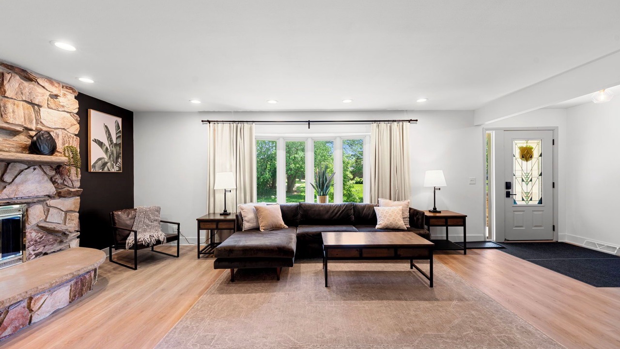 Photo of Bedroom in Bensenville