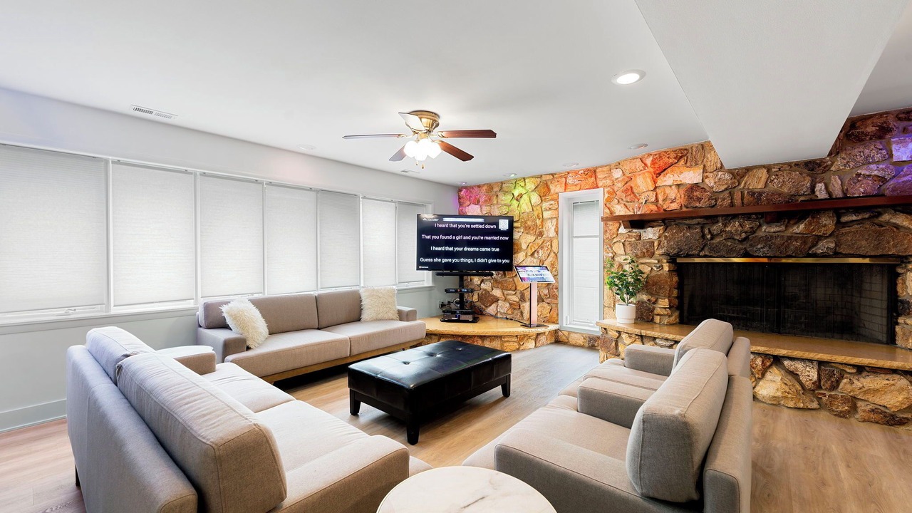 Photo of Bedroom in Bensenville