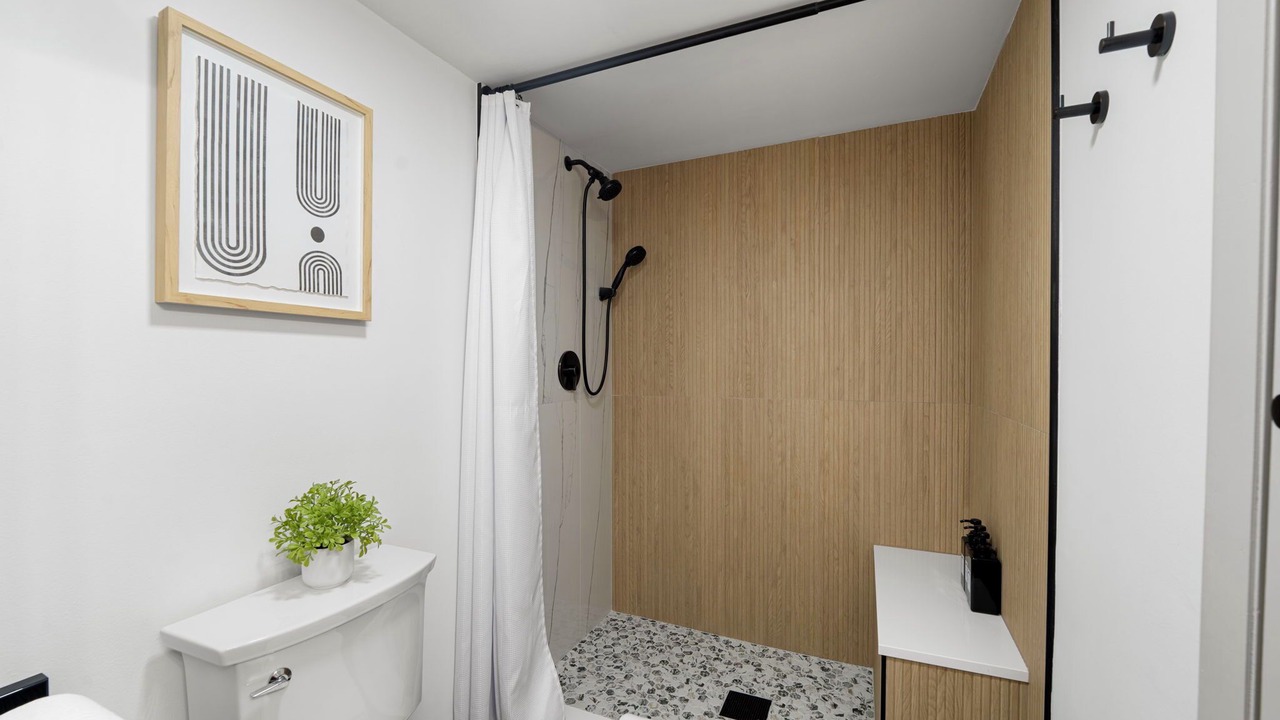 Photo of Bathroom in Bensenville