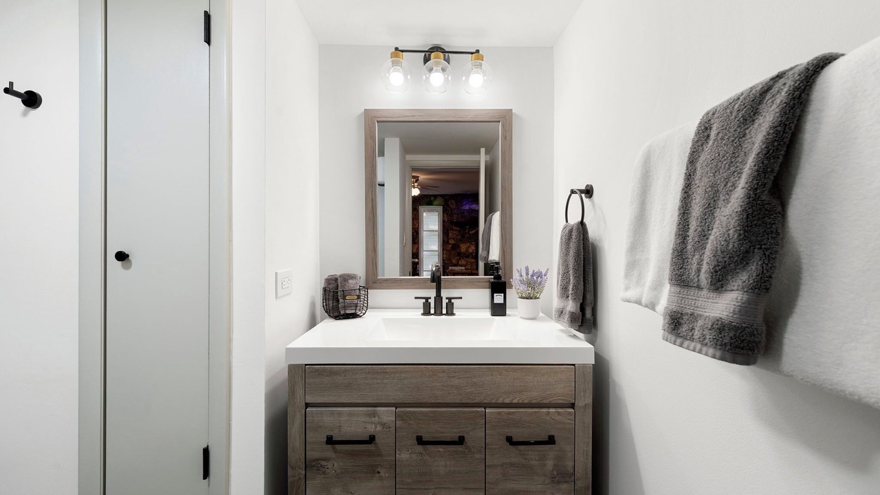 Photo of Bathroom in Bensenville