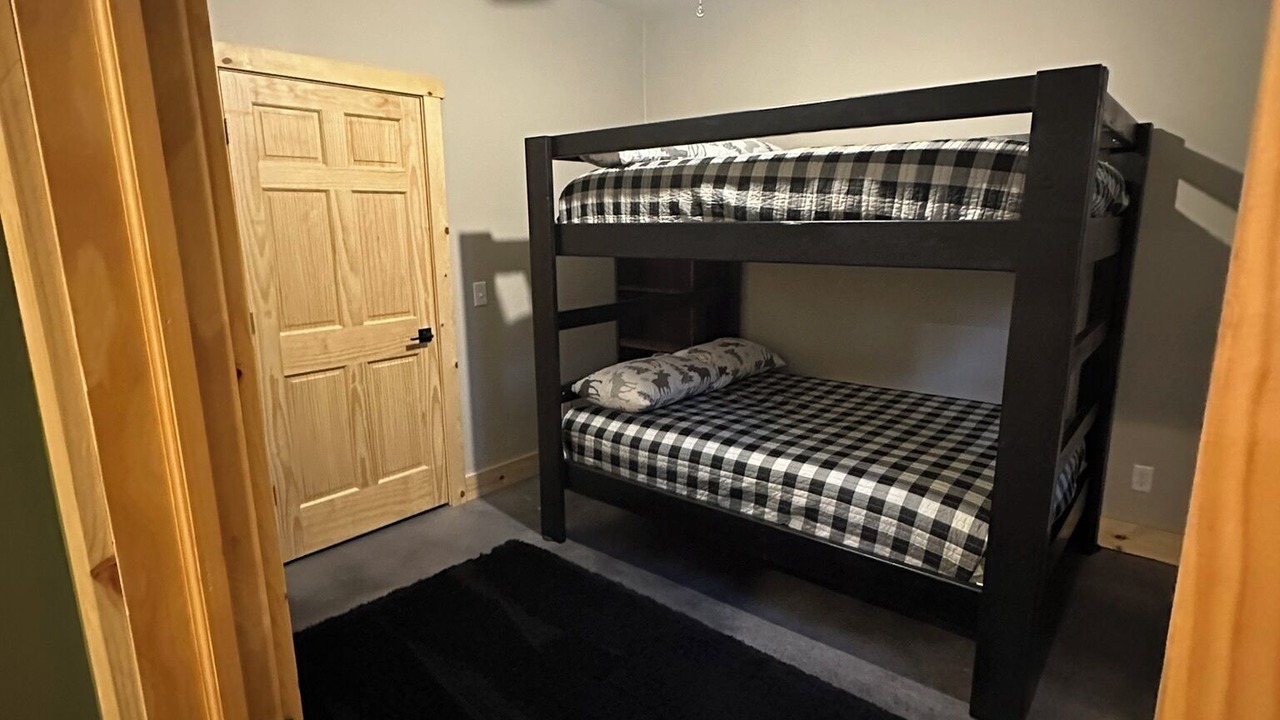Photo of Bedroom in Apple River