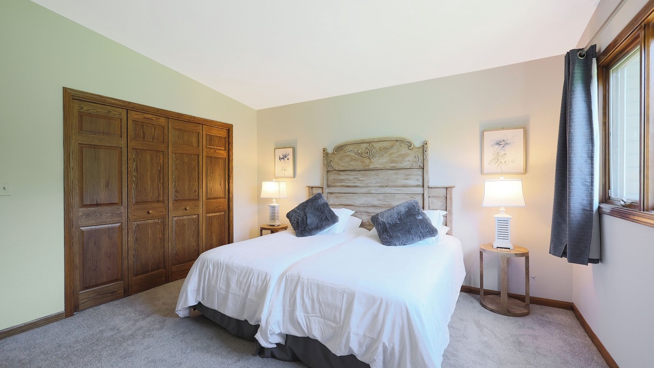 Photo of Bedroom in McHenry