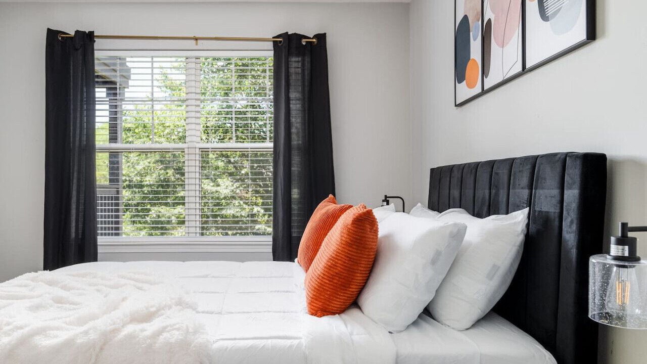 Photo of Bedroom in Gurnee