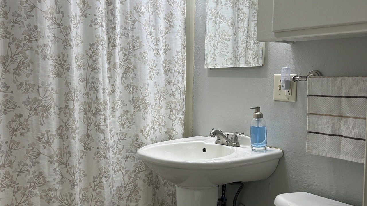 Photo of Bathroom in Champaign