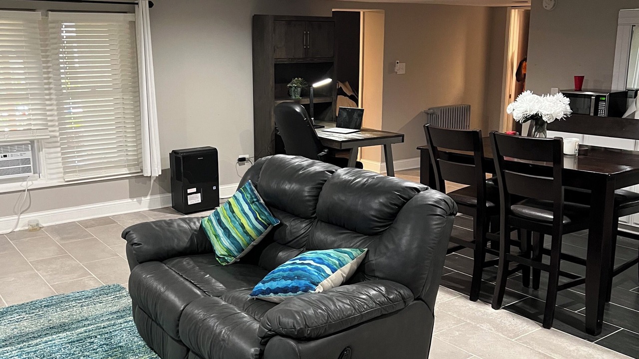 Photo of Livingroom in Hickory Hills