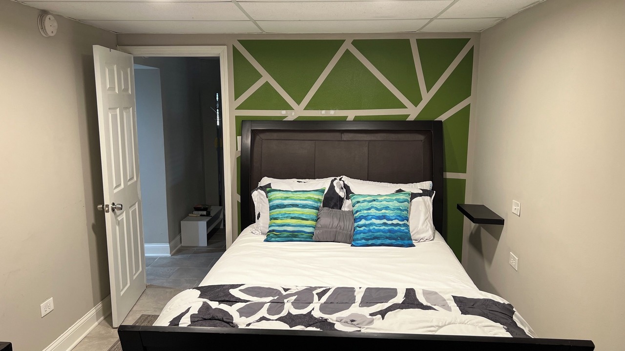 Photo of Bedroom in Hickory Hills