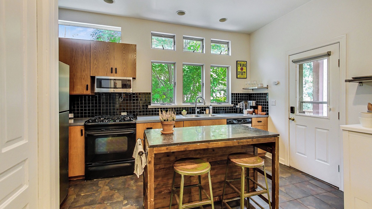 Photo of Kitchen in Oak Park