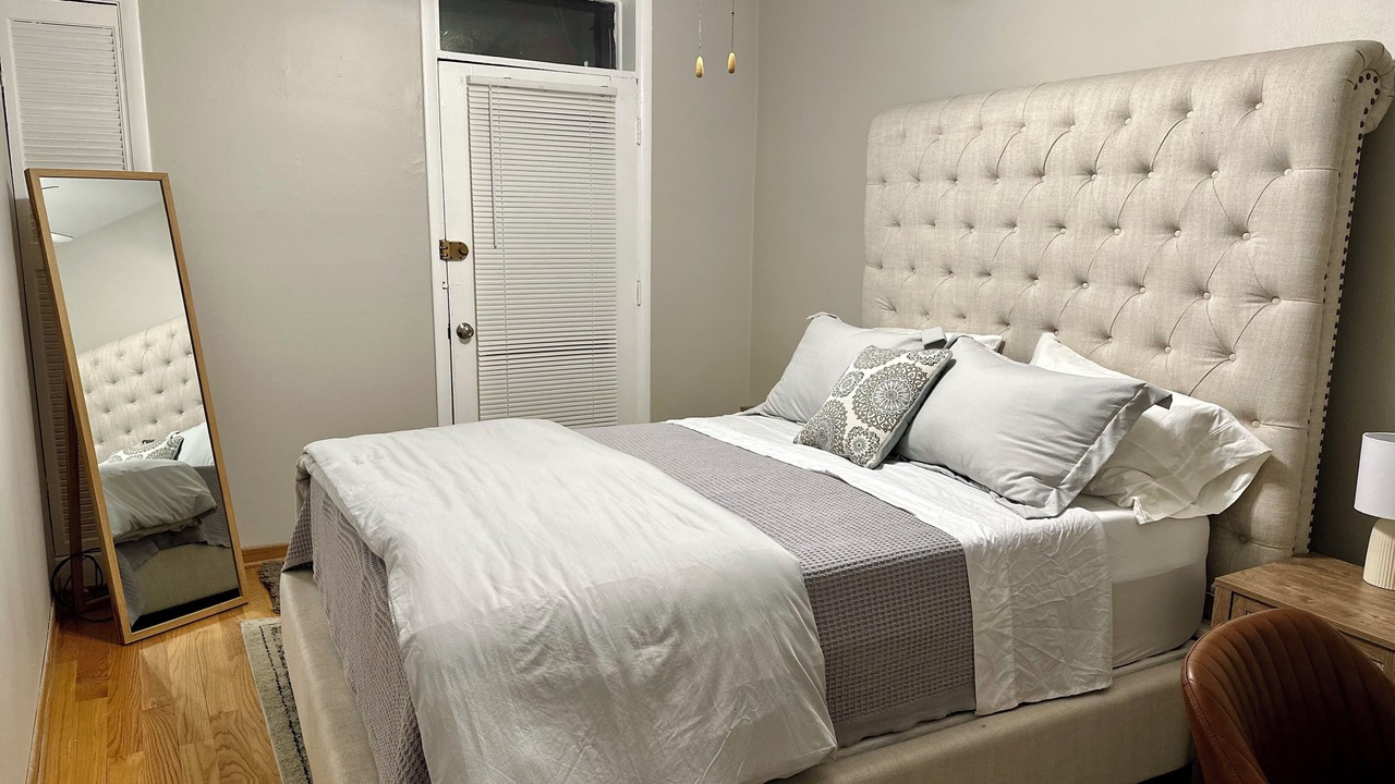 Photo of Bedroom in Park West