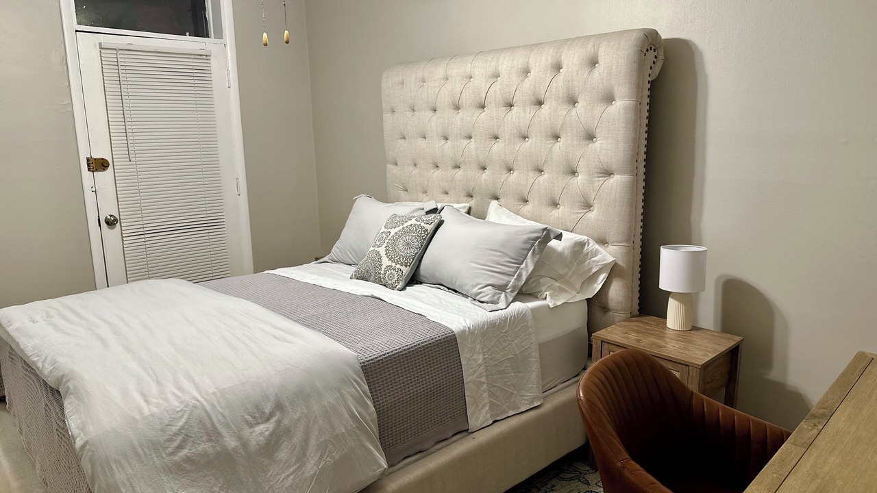 Photo of Bedroom in Park West