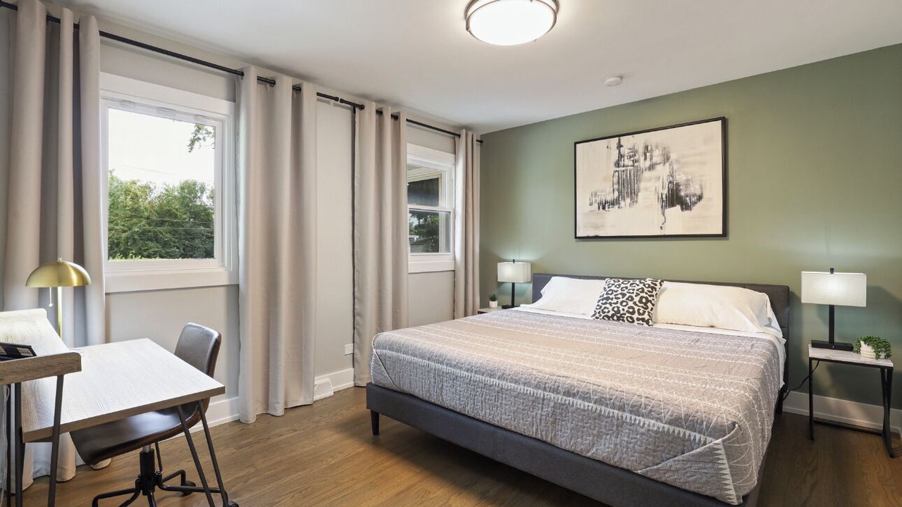 Photo of Bedroom in Flossmoor