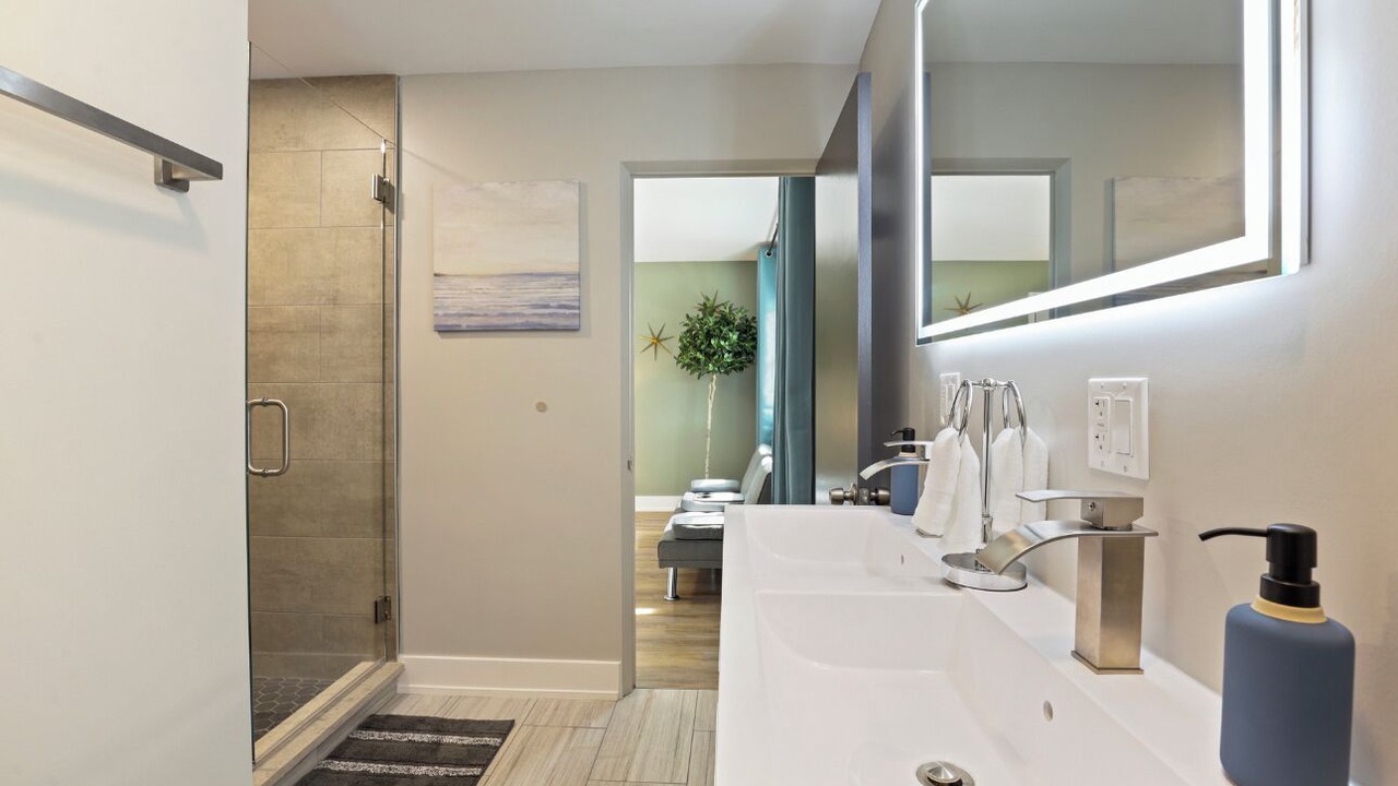 Photo of Bathroom in Flossmoor