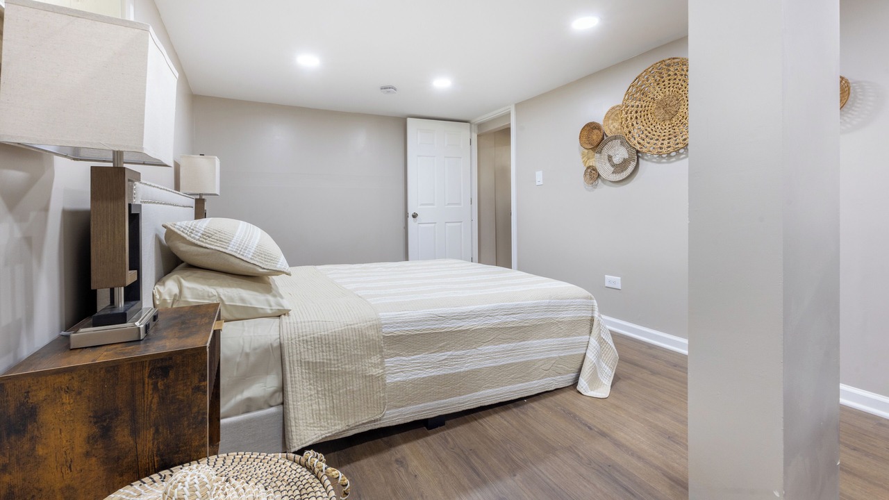 Photo of Bedroom in Evanston