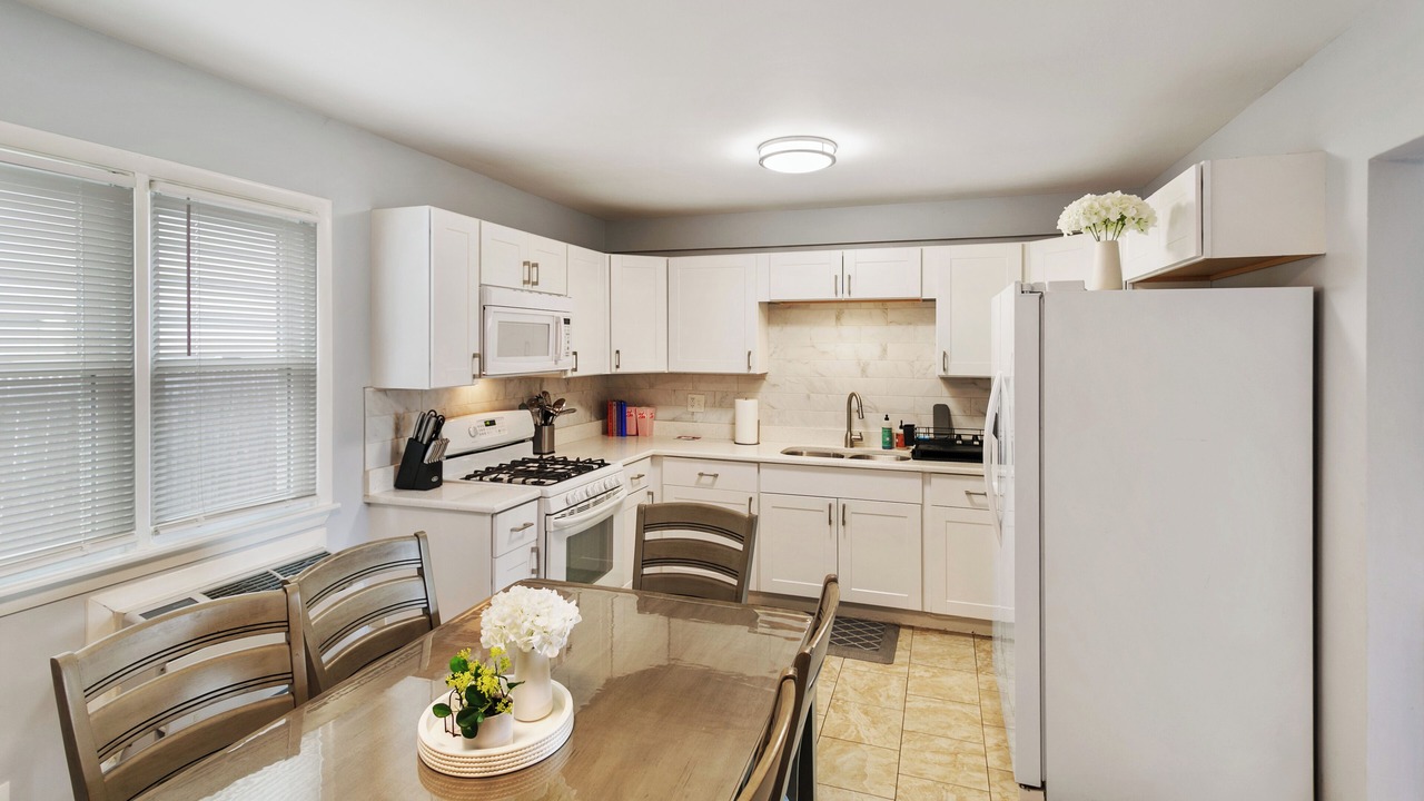 Photo of Kitchen in Russell