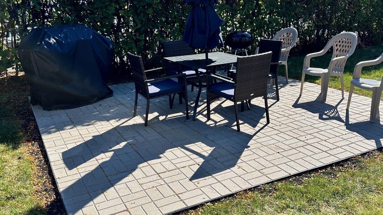 Photo of Outdoor in Russell