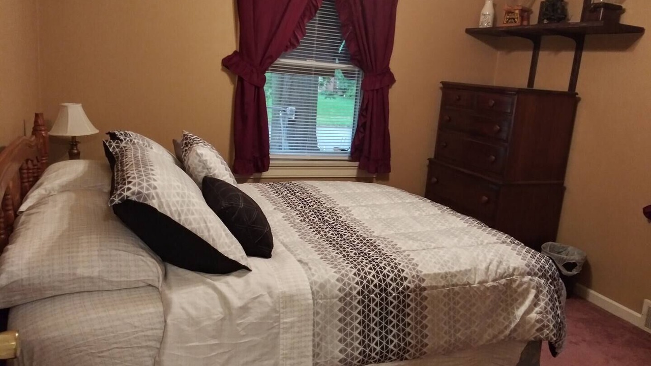 Photo of Bedroom in Springfield