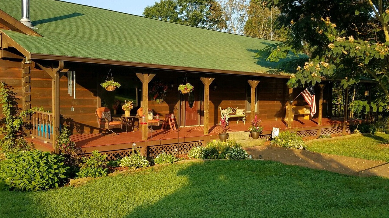 Photo of Patio Balcony in Brookport