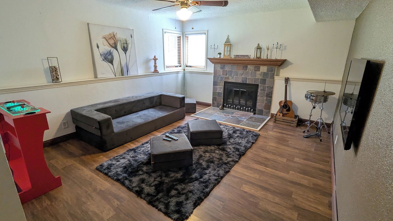 Photo of Livingroom in Loves Park