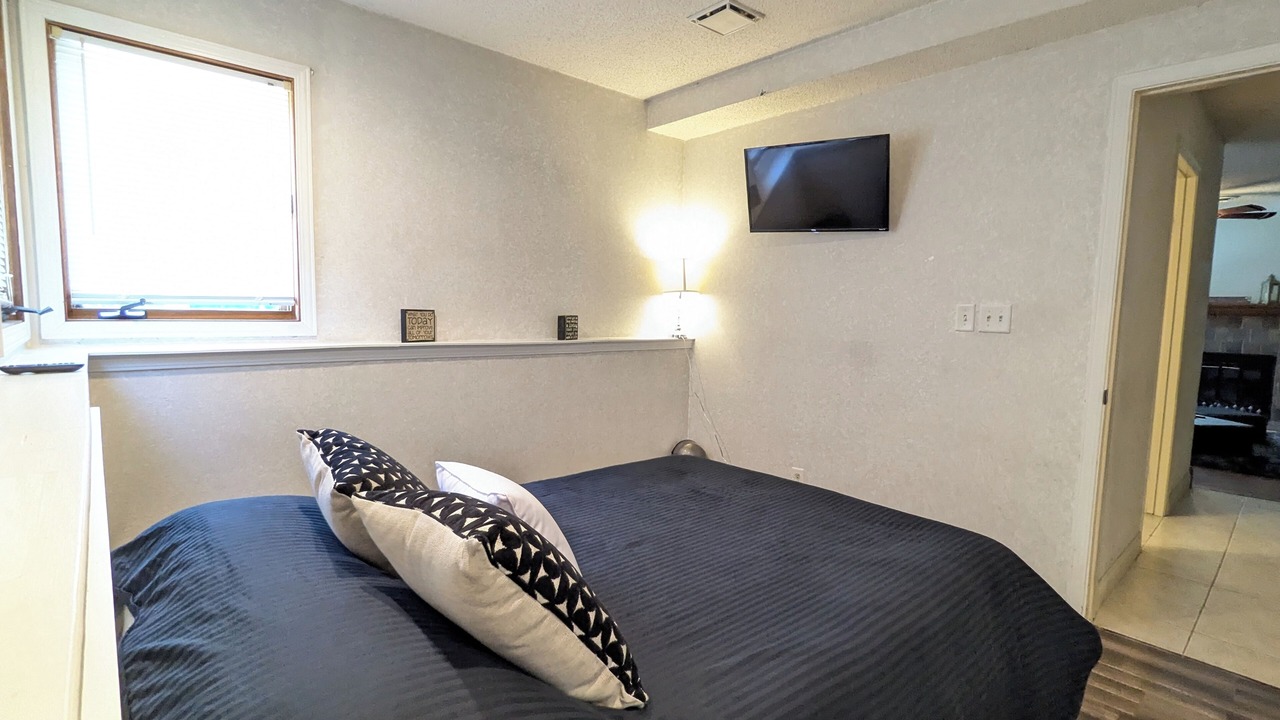 Photo of Bedroom in Loves Park