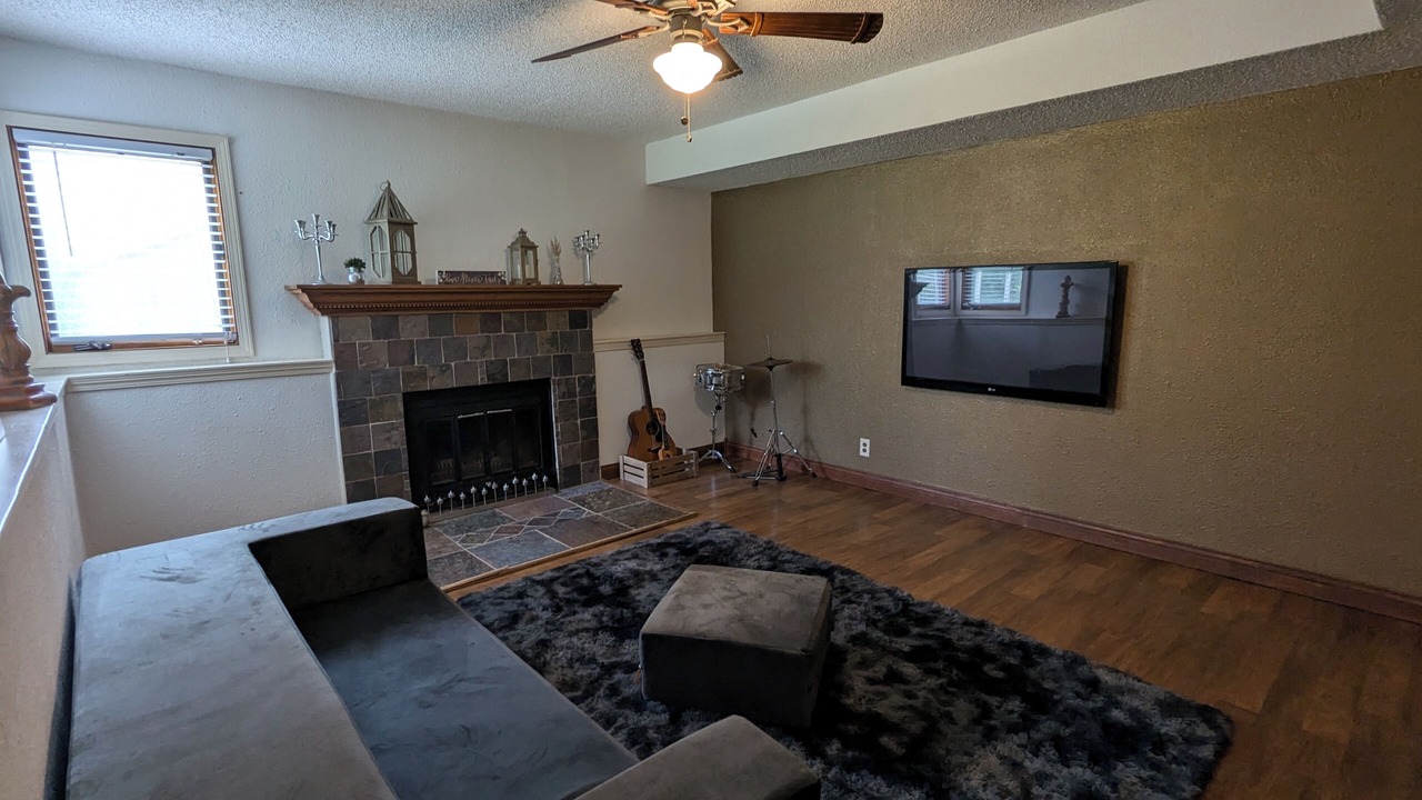 Photo of Livingroom in Loves Park