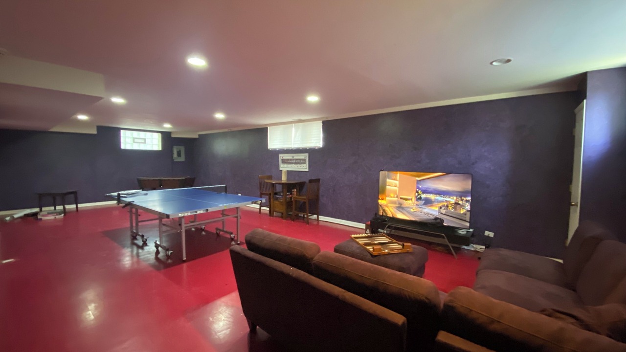 Photo of Bedroom in Irving Park
