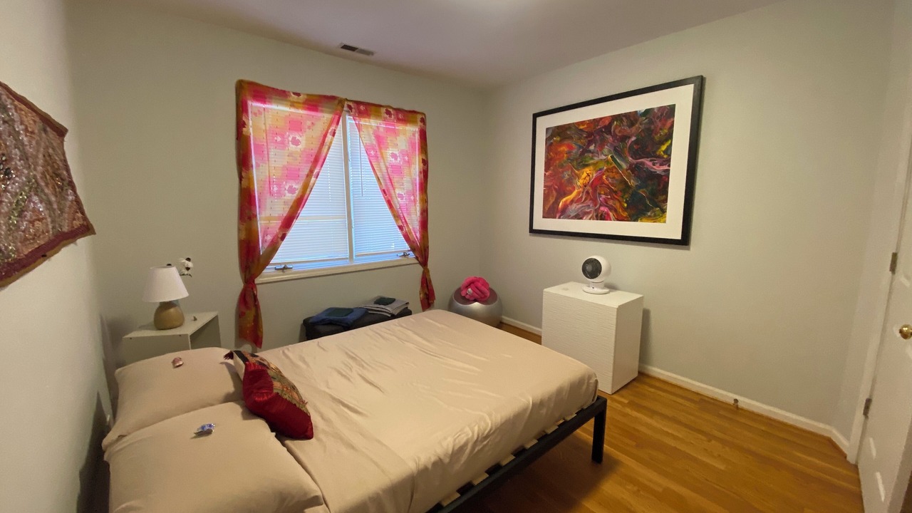Photo of Bedroom in Irving Park