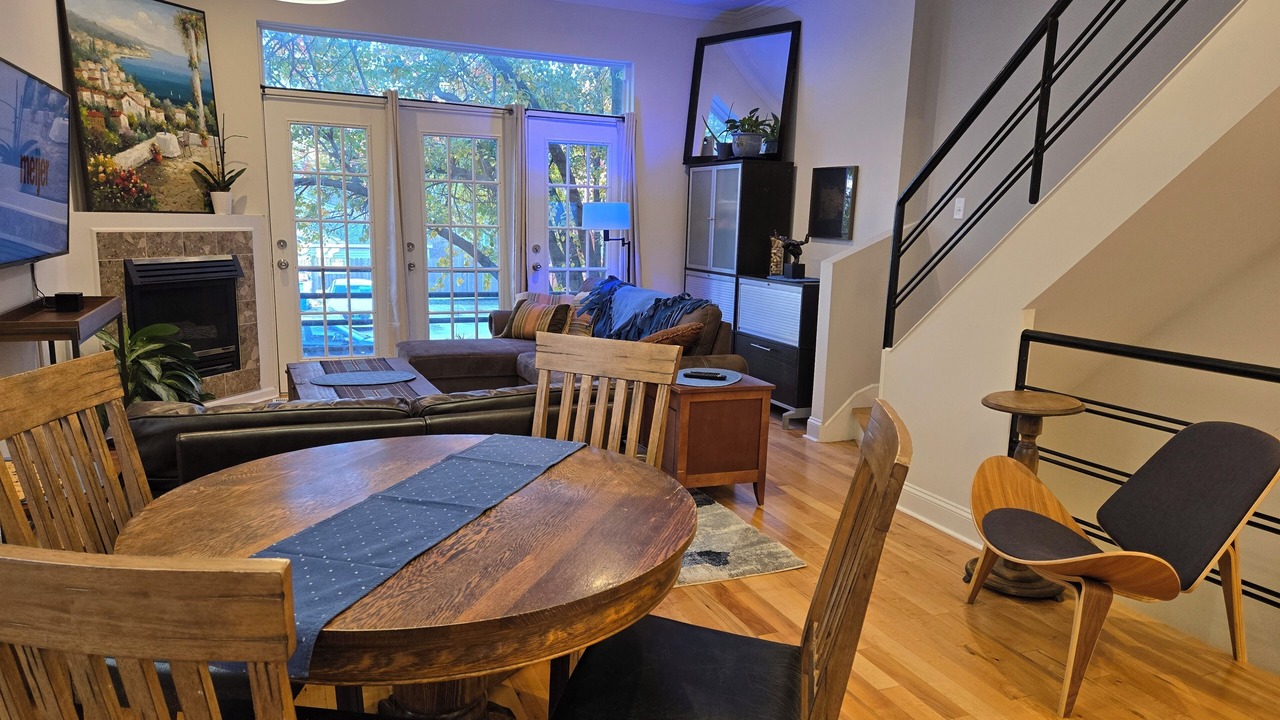 Photo of Bedroom in West Town
