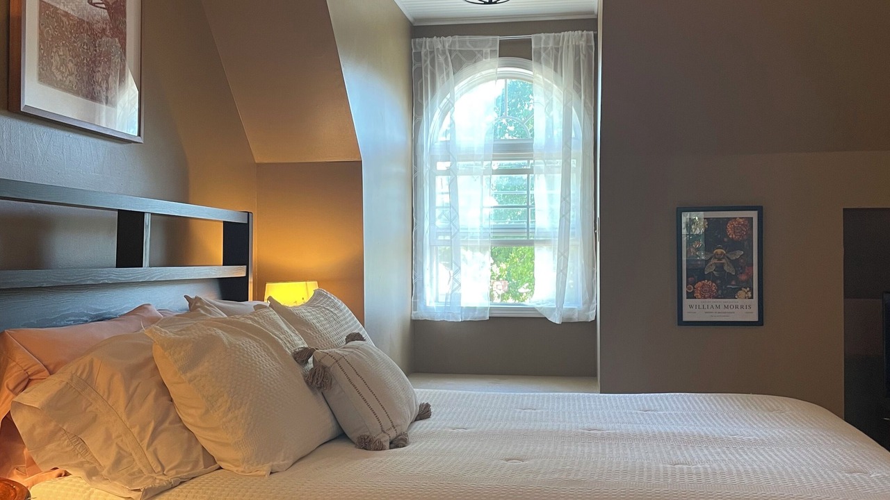 Photo of Bedroom in Bunker Hill