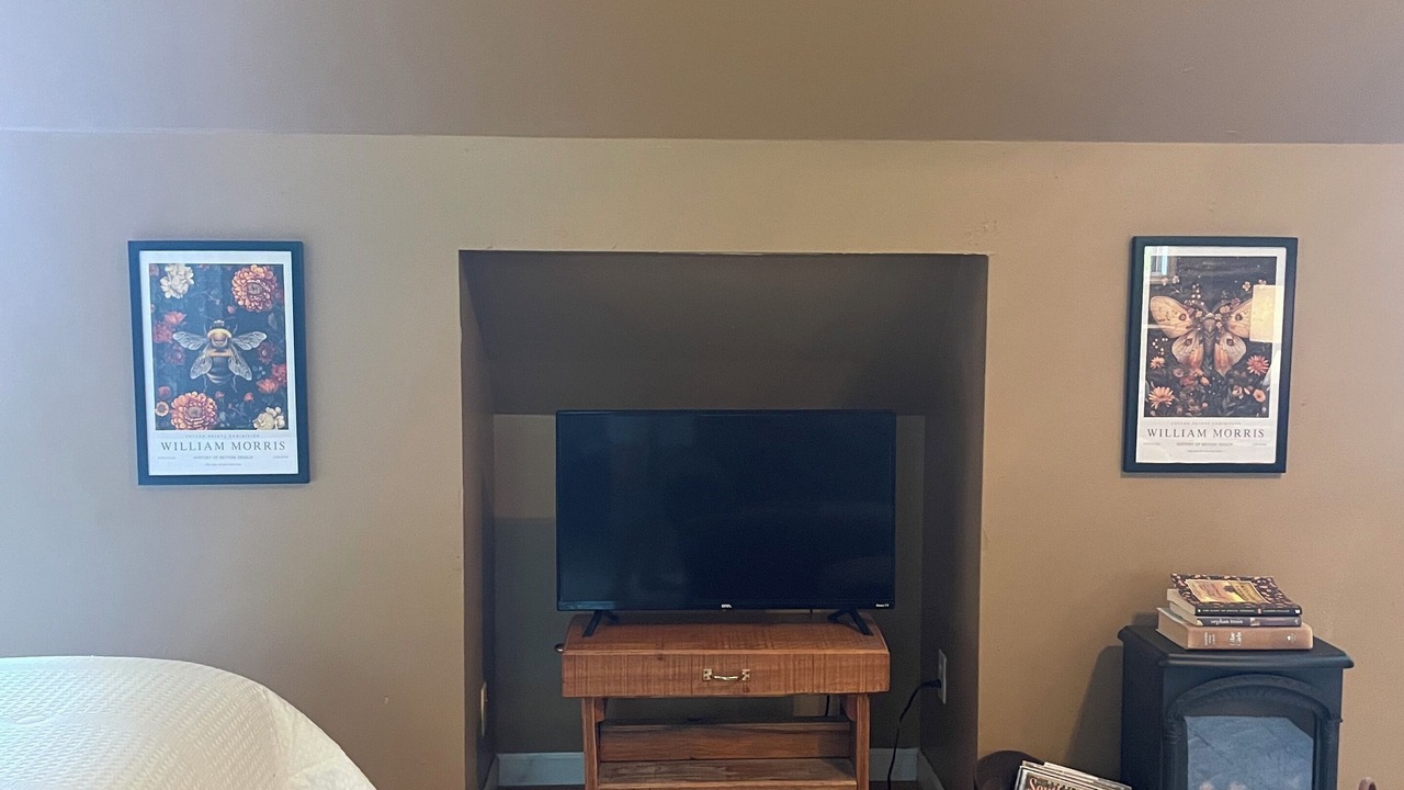 Photo of Bedroom in Bunker Hill